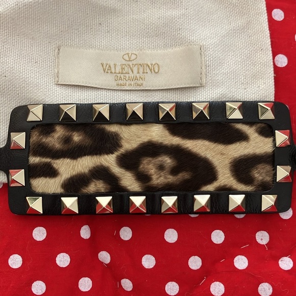EXTREMELY RARE Valentino Leopard Rockstud Bracelet - MINT CONDITION - Picture 2 of 6